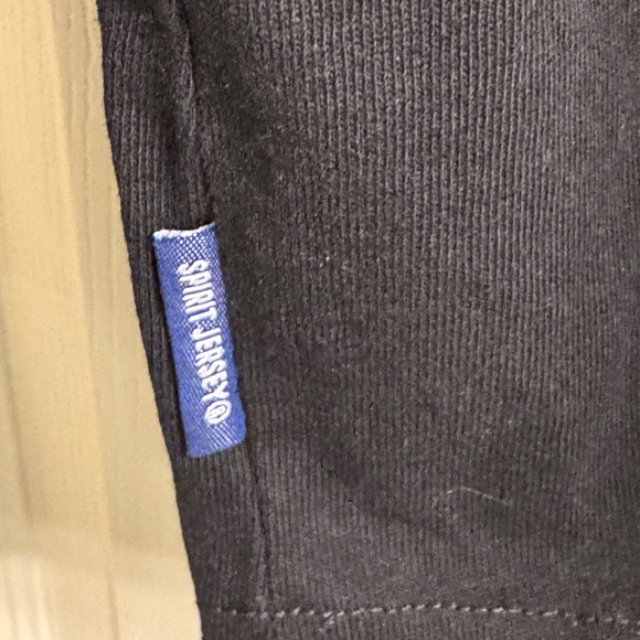 Disneyland Christmas spirit jersey size large like new worn once - Picture 2 of 6